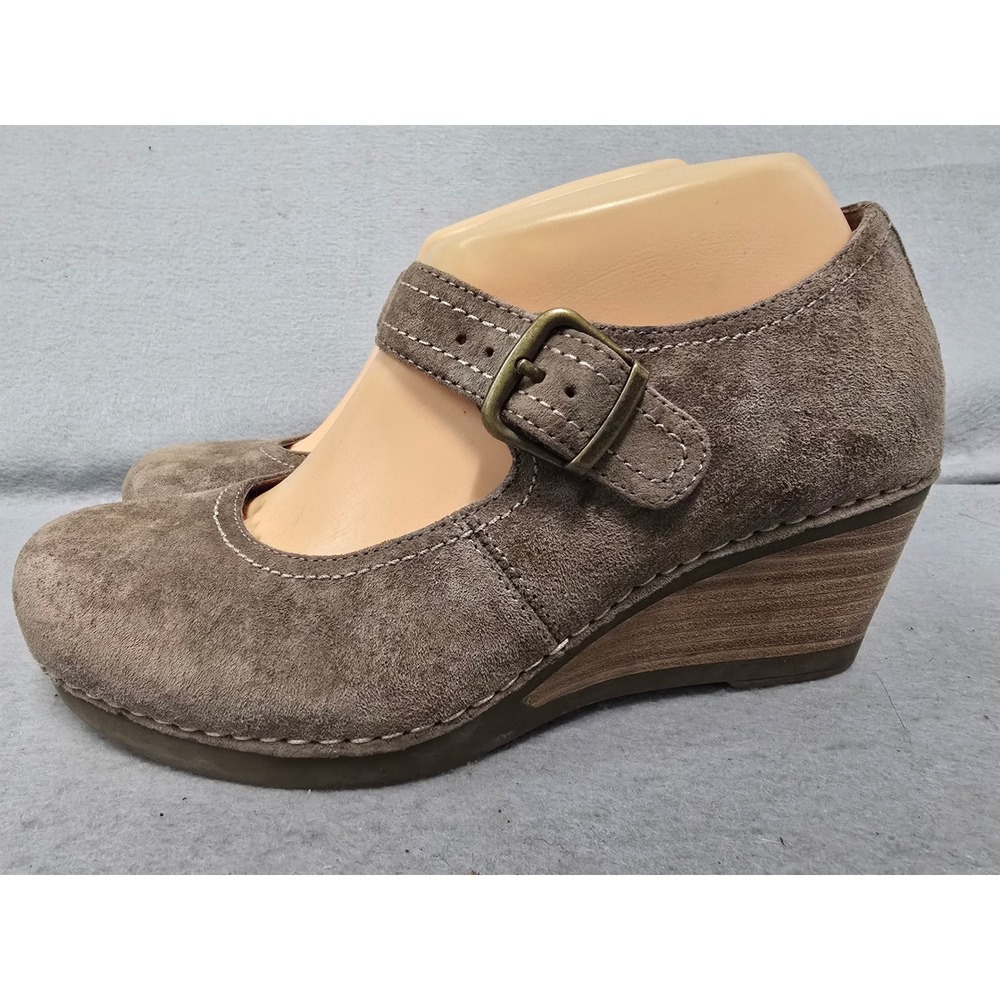 Dansko Womens Taupe Suede Mary Jane Wedge Heels Buckle Strap Size 39 US 8.5-9